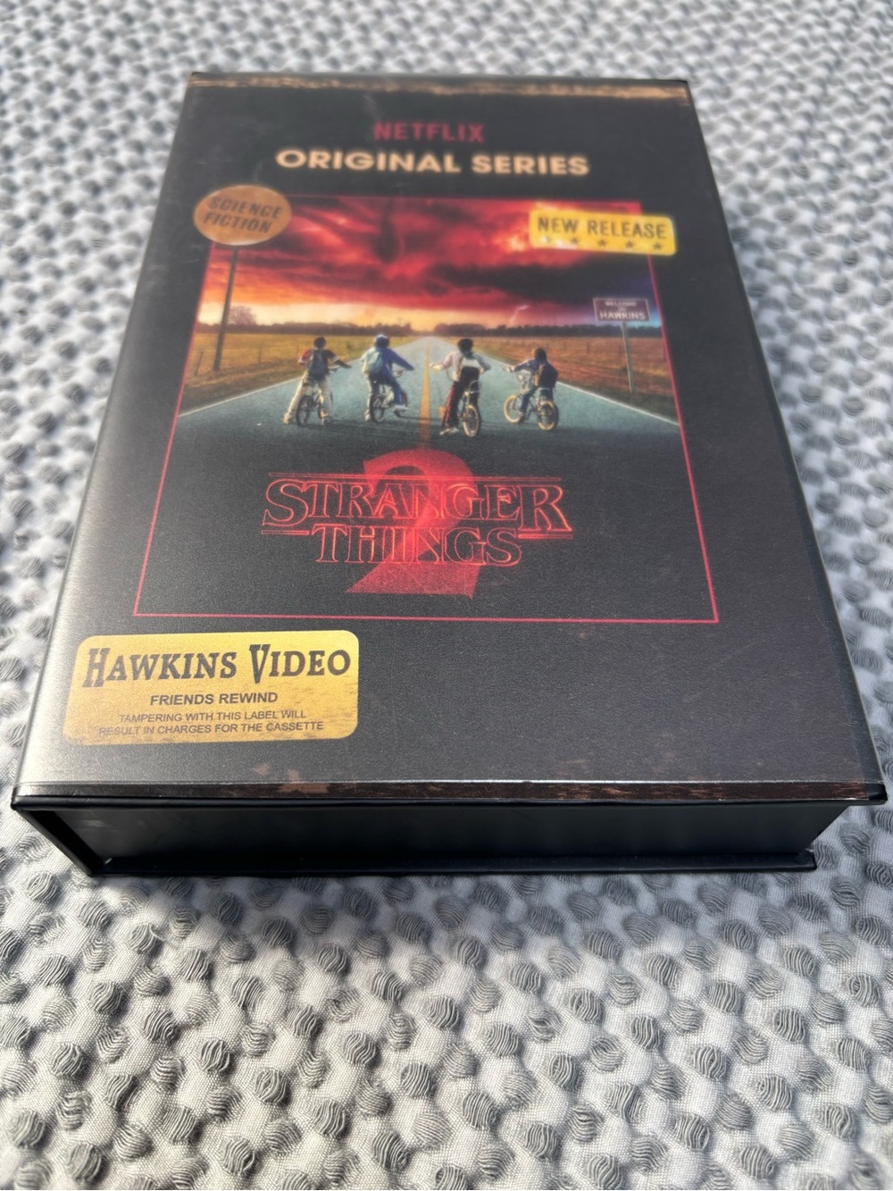 Stranger Things Season 2 Blu-ray/Dvd Collectors Edition Photos Complete